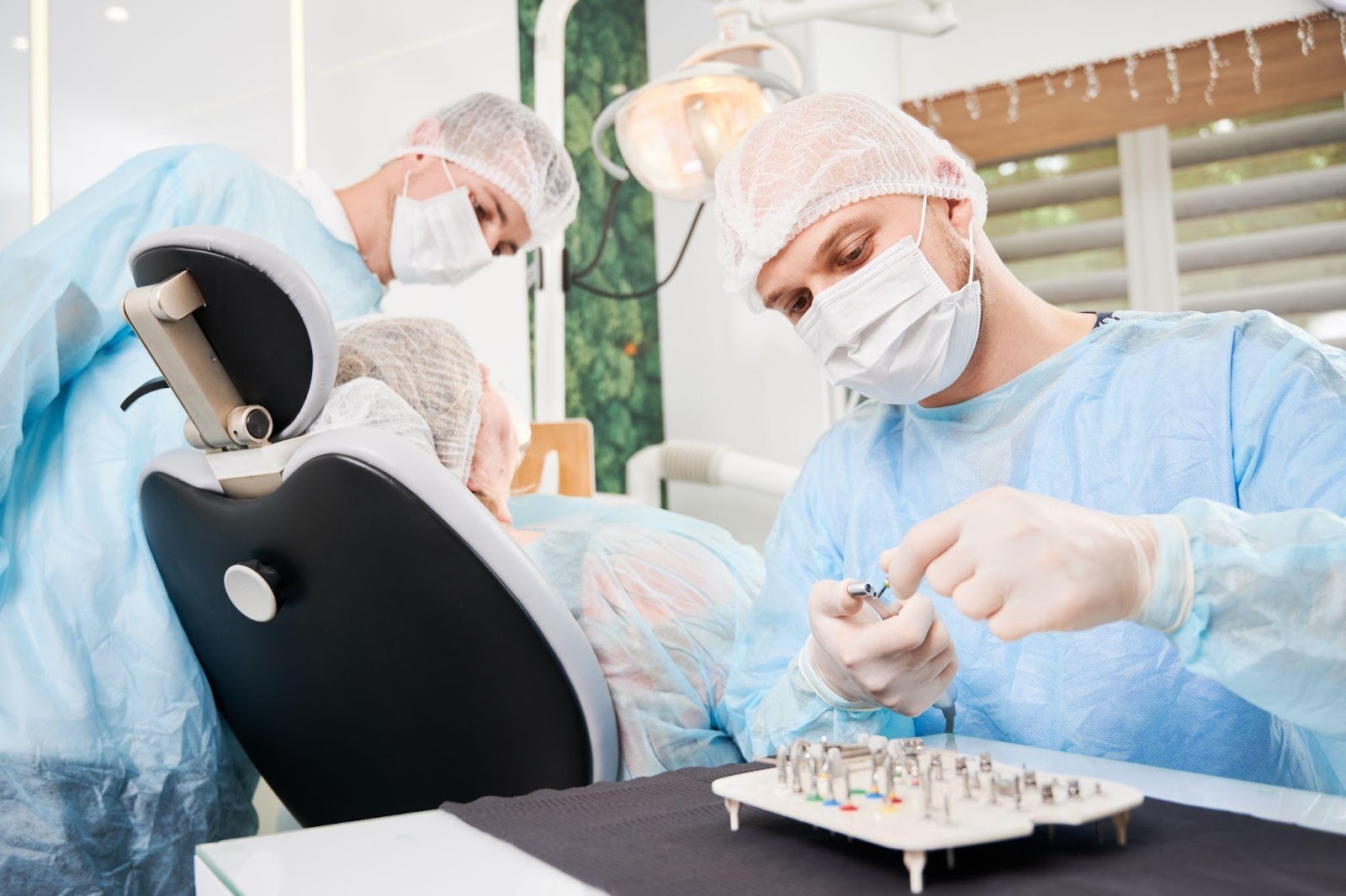 How Expert Dental Clinics Ensure Successful Implant Results