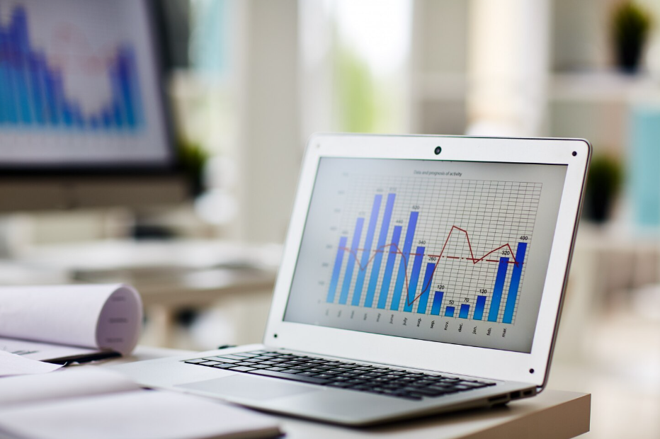 How Digital Platforms Adapt to Changing Consumer Behavior